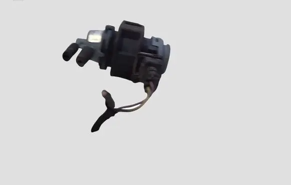 Renault Scenic II - Grand scenic II Turbo solenoid valve 702256150