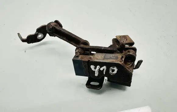 Volvo S90, V90 Rear air suspension level height sensor 31476759
