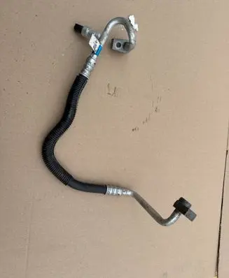 Ford Kuga II Air conditioning (A/C) pipe/hose GV6119N601DE