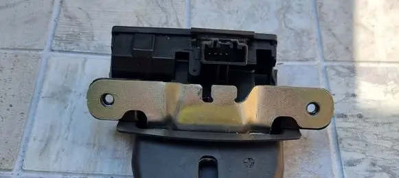 Ford B-MAX Tailgate/trunk/boot lock/catch/latch 8A61A442A66A