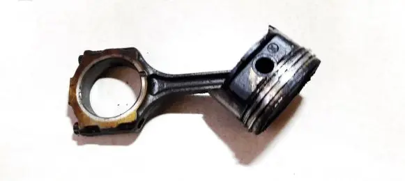 Mazda Xedos 9 Piston with connecting rod