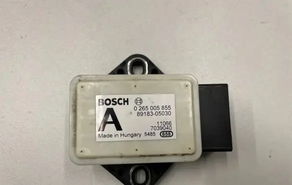 Toyota Verso ESP acceleration yaw rate sensor 8918305030 7039040 0265005855