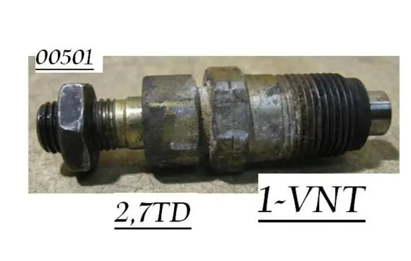 Nissan Terrano Fuel injector 00501