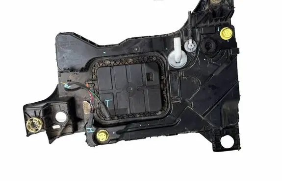 Peugeot 5008 II AdBlue liquid reservoir P1002560 P1001672 P1002462