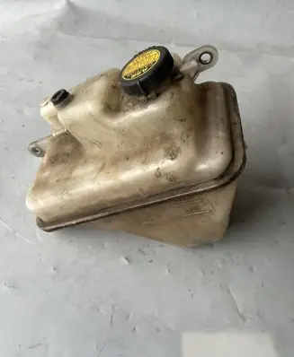 Toyota Land Cruiser (J120) Coolant expansion tank/reservoir 