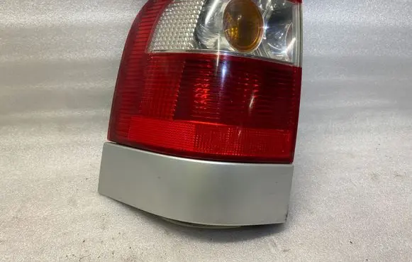 Ford Galaxy Rear/tail lights 964463