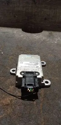 Opel Signum ESP acceleration yaw rate sensor 13665701