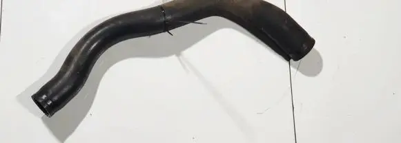 Nissan NV200 Intercooler hose/pipe