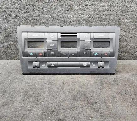 Audi A4 S4 B6 8E 8H Climate control unit 8E0820043AD