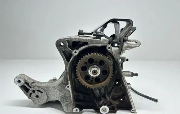 Opel Insignia A Fuel injection high pressure pump 0445010193 55571005 07001226041