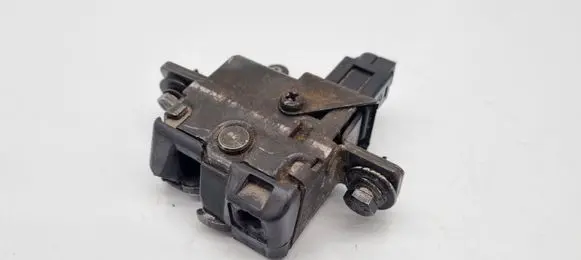 BMW 5 E34 Loading door lock 8351109 19446900