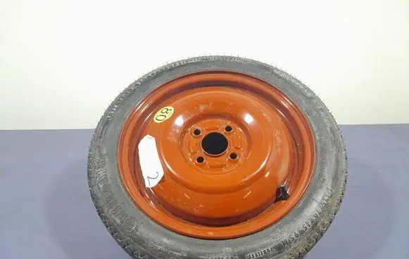 Suzuki Swift I R17 spare wheel 