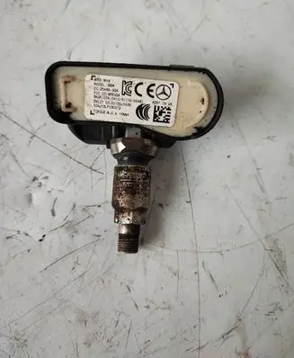 Mercedes-Benz GLE (W166 - C292) Tire pressure sensor A0009050030