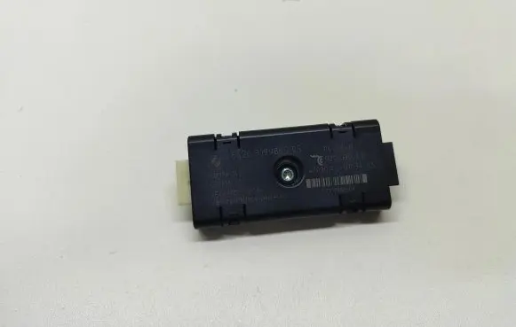BMW 5 F10 F11 Antenna control unit 9199865 65209199865 6520919986503