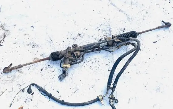 Mazda 323 Steering rack LHD 8711413