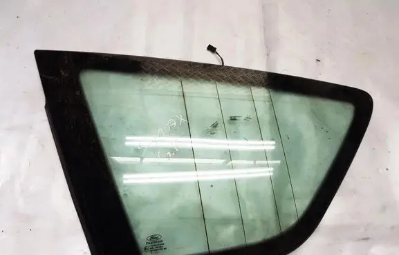 Rear side window