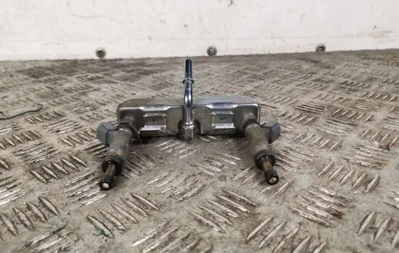 Subaru Outback (BS) Fuel injectors set 6827 GHDIY