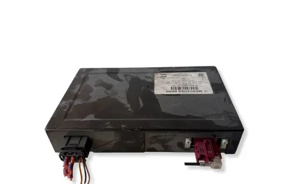 Mercedes-Benz S W221 Antenna control unit A2219000100 A2219020400 A2048703694