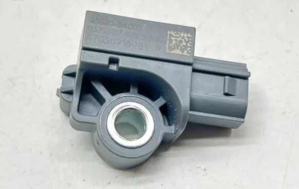 Hyundai Tucson TL Airbag deployment crash/impact sensor 95920B4000 A7050916981