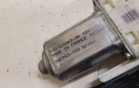 Volvo V50 Rear door window regulator motor 30710147 992753106