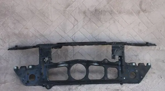 BMW 5 E39 Radiator support slam panel