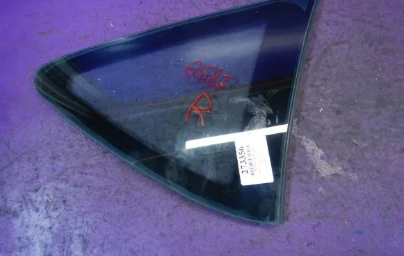 Peugeot 407 Rear side window