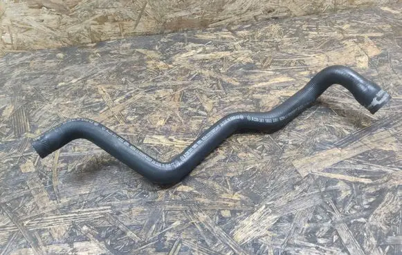 Mercedes-Benz CL C215 Engine coolant pipe/hose A2205011882