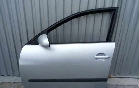 Seat Ibiza III (6L) Front door 