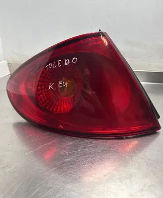 Rear/tail lights