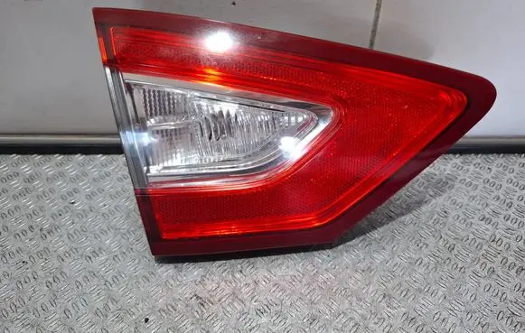Ford Mondeo MK V Tailgate rear/tail lights DS7313A603AD