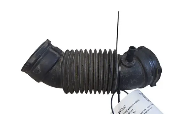 Ford Fiesta Air intake hose/pipe d2b19r504a