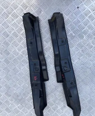 Suzuki Baleno IV Fender foam support/seal PK12571