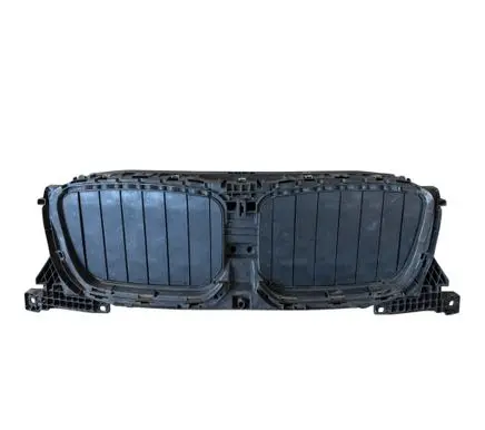 BMW X4 G02 Intercooler air guide/duct channel 17756313