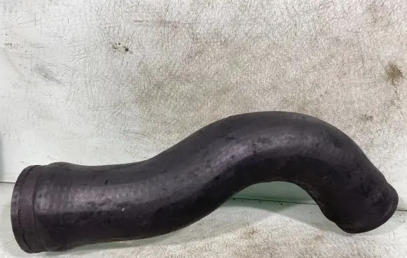 Audi A6 S6 C5 4B Intercooler hose/pipe 4a0145746e