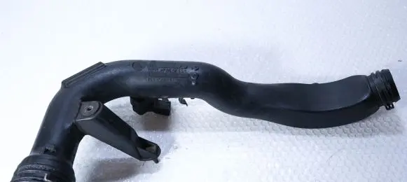 Audi A4 S4 B7 8E 8H Intercooler hose/pipe 8E0145762B