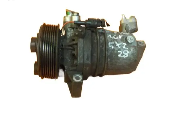Nissan Juke I F15 Air conditioning (A/C) compressor (pump) 92600CJ73D