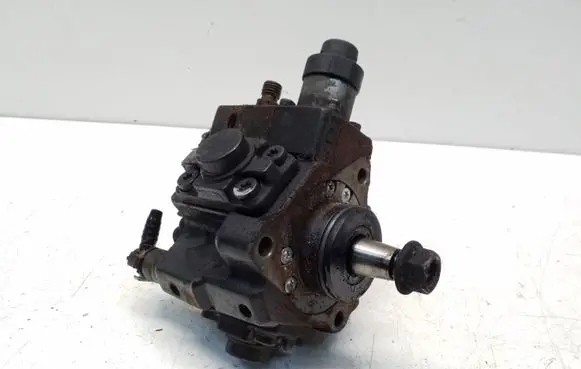 Hyundai ix35 Fuel injection high pressure pump 0445010206 331002A420
