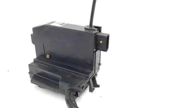 Citroen C4 II Picasso Rear door lock 9805635980