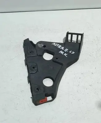 Opel Astra J Front bumper mounting bracket 13264474 F137LH