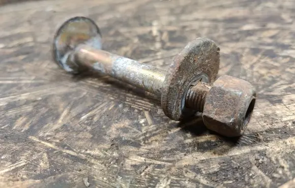 Mercedes-Benz SL R107 Front suspension camber bolt 