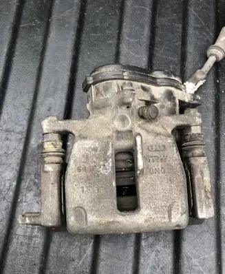 Audi A5 8T 8F Rear brake caliper 32335478E 32335478