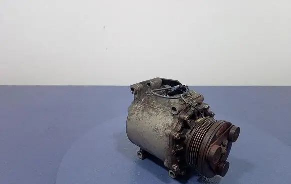 Mitsubishi Lancer Air conditioning (A/C) compressor (pump) MN185570
