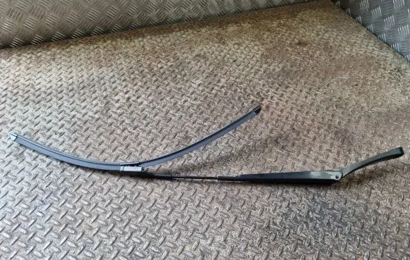 Volkswagen Tiguan Allspace Windshield/front glass wiper blade 5NN955409