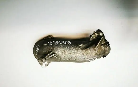 Nissan Qashqai EGR valve line/pipe/hose 23586A