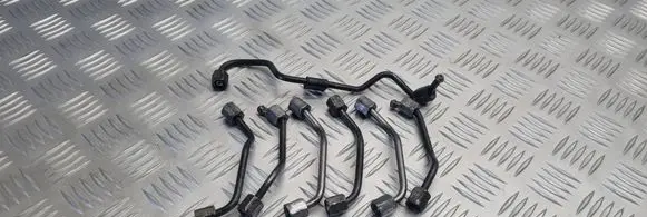 Mercedes-Benz E W211 Fuel injector supply line/pipe 