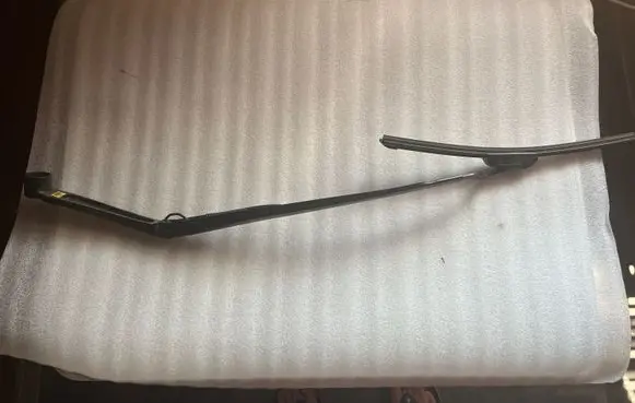 KIA Niro Windshield/front glass wiper blade 