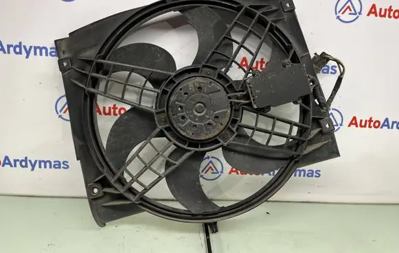 BMW 3 E46 Electric radiator cooling fan 7786009 7801423 17117801423