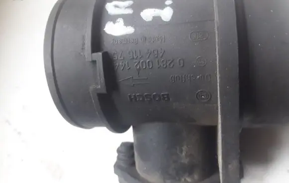 Opel Frontera A Mass air flow meter 0281002144