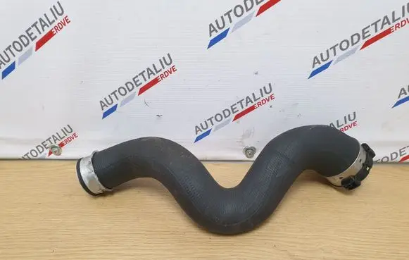 BMW 3 E92 E93 Intercooler hose/pipe 8513289 11618153289