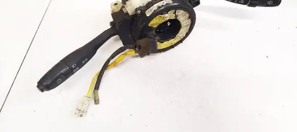 Wiper turn signal indicator stalk/switch